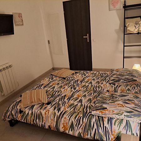 Ferienwohnung Sous Le Soleil Bandol Exterior foto